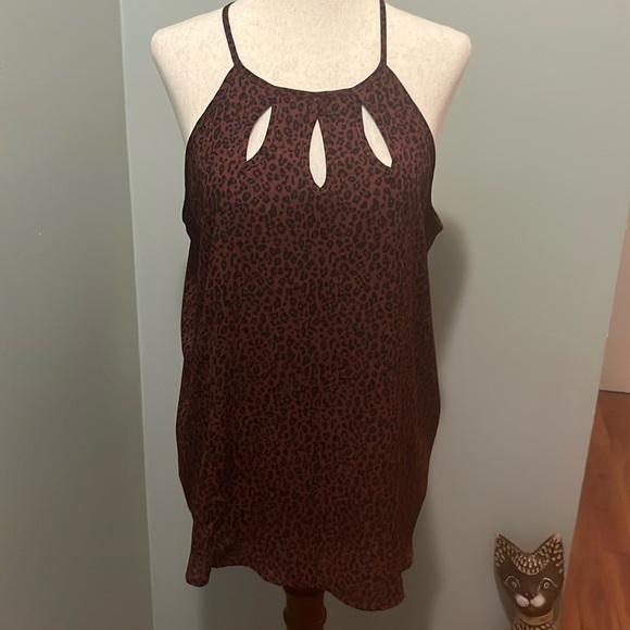 Papermoon Red Cut Out Sleeveless Tank Top - Picture 1 of 3